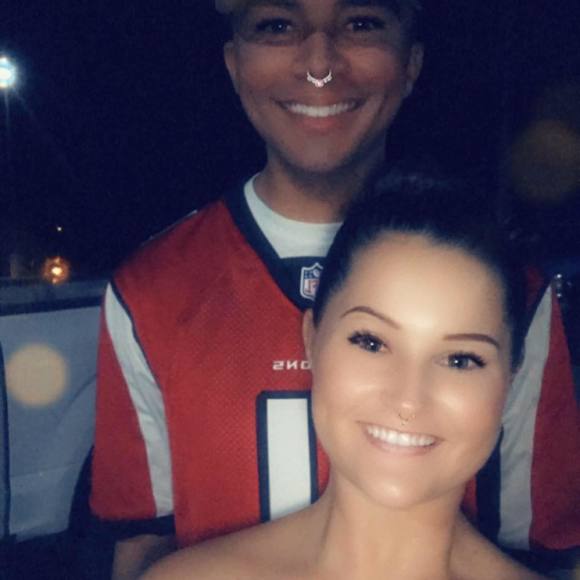 Meet your Posher, Courtney - Picture 1 of 1